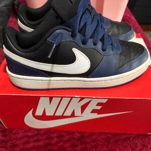 Nike Court Borough Low 2 Midnight Blue and Black Size 5Y